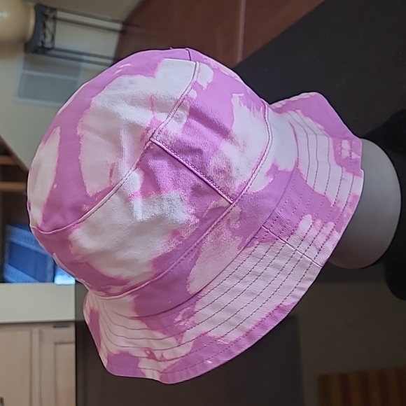 Adidas Reverse Dye Bucket - Picture 5 of 7